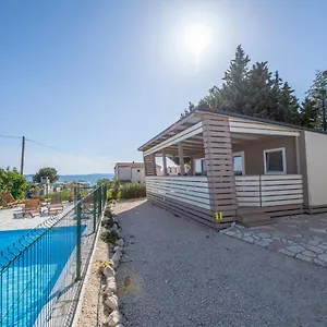 Mali Nordsee Camp Pakoštane